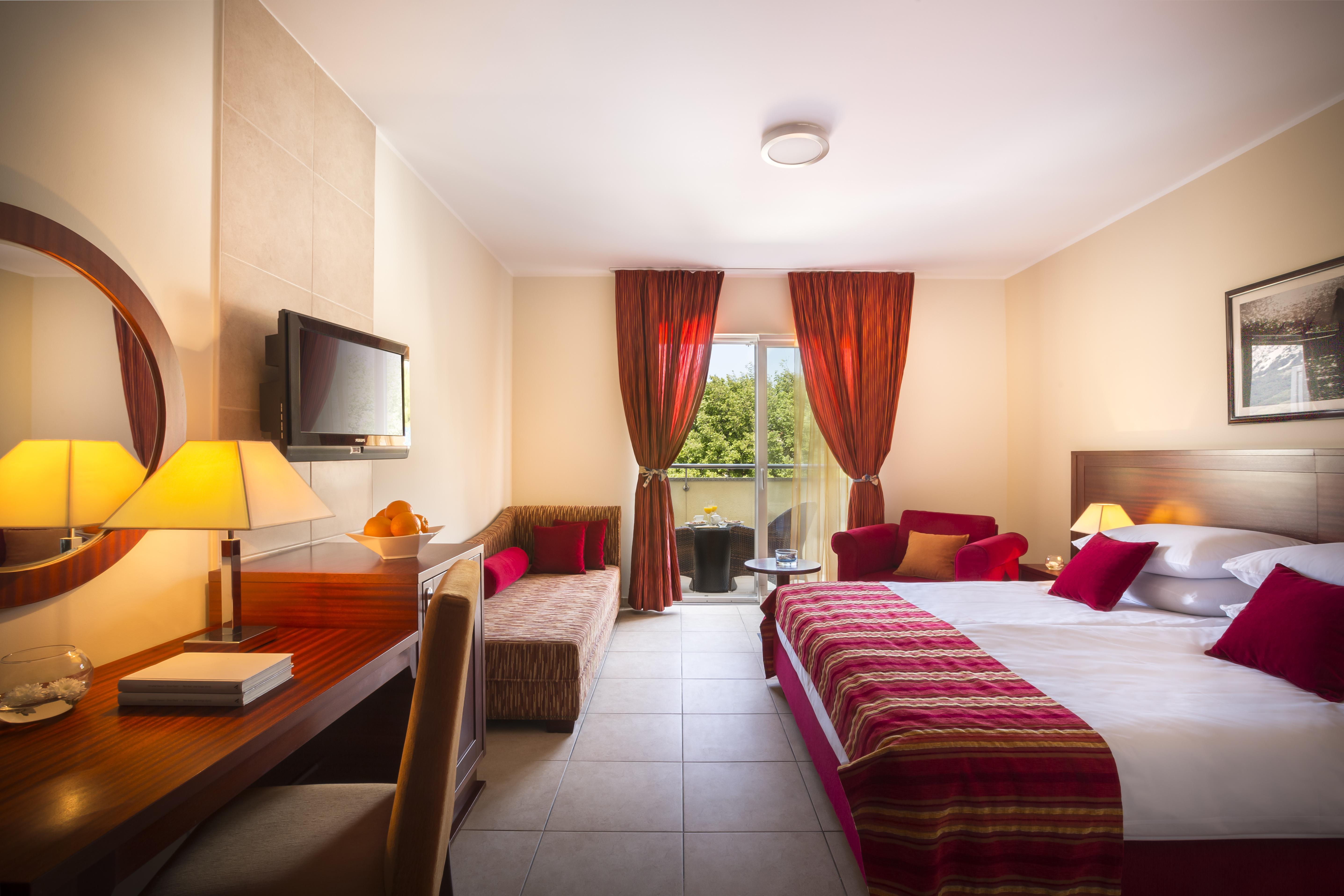 Valamar Villa Adria Башка Экстерьер фото