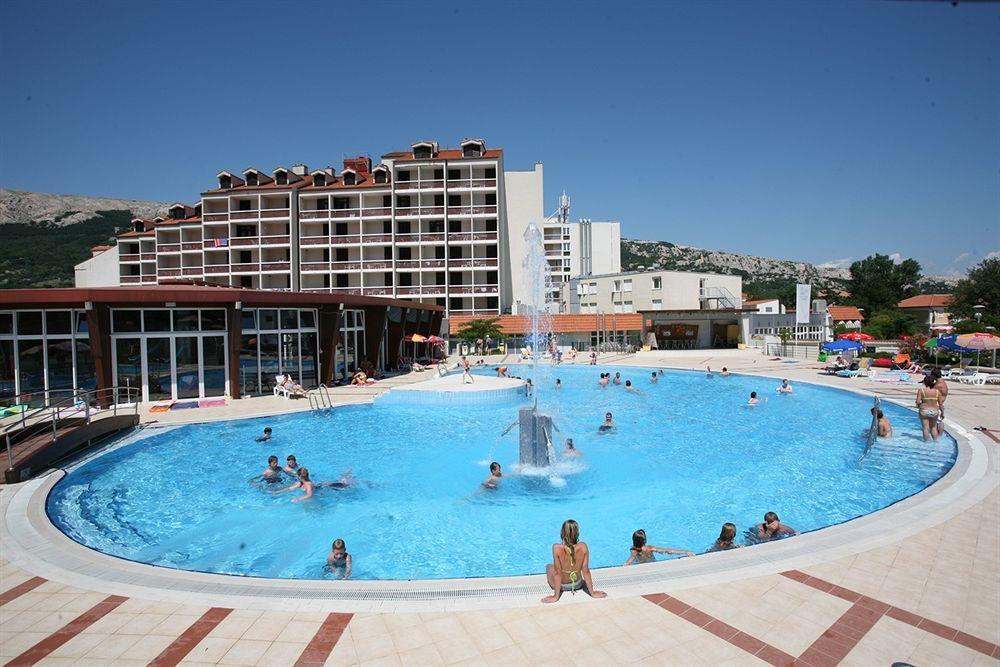 Valamar Villa Adria Башка Экстерьер фото