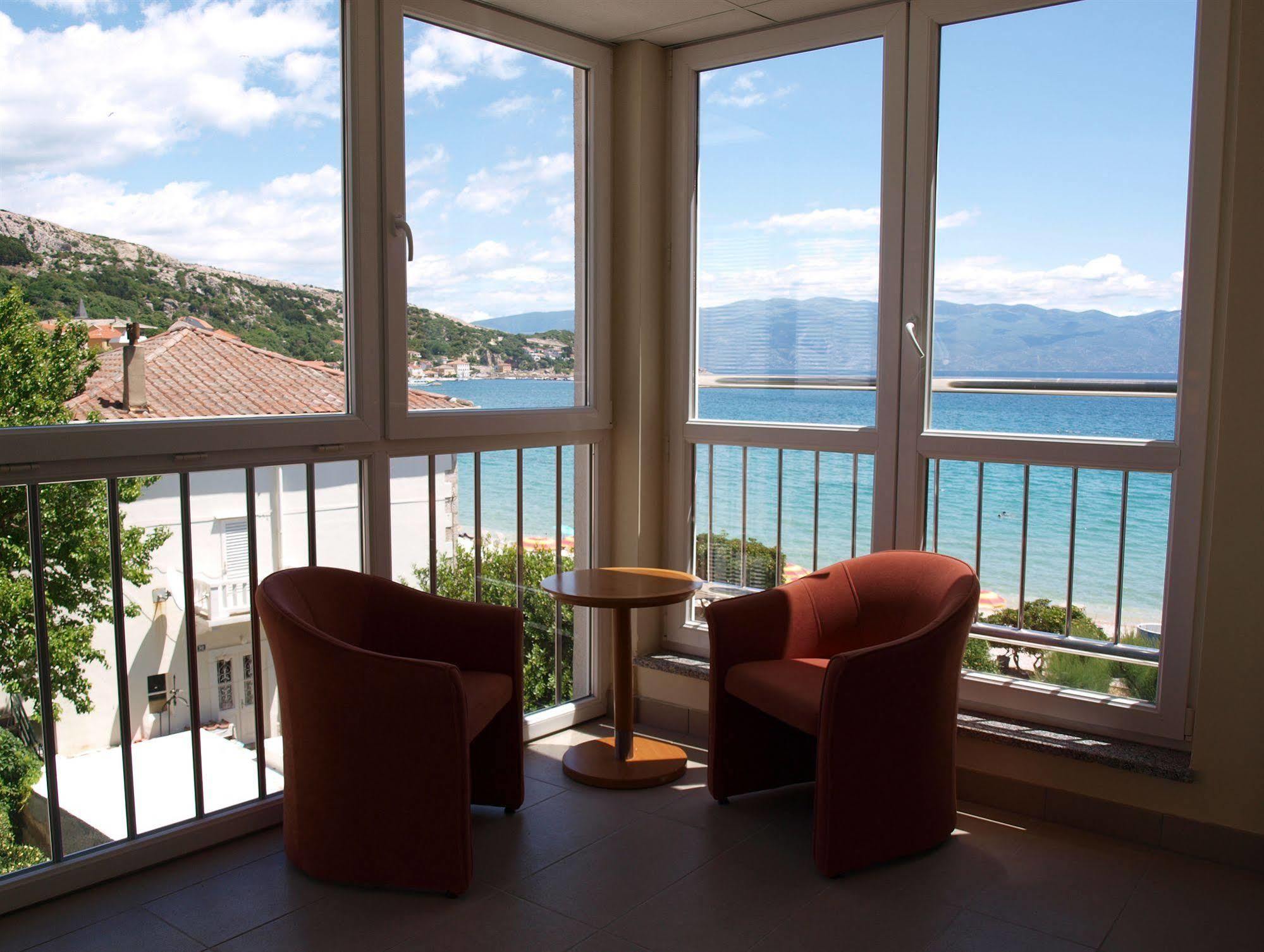 Valamar Villa Adria Башка Экстерьер фото