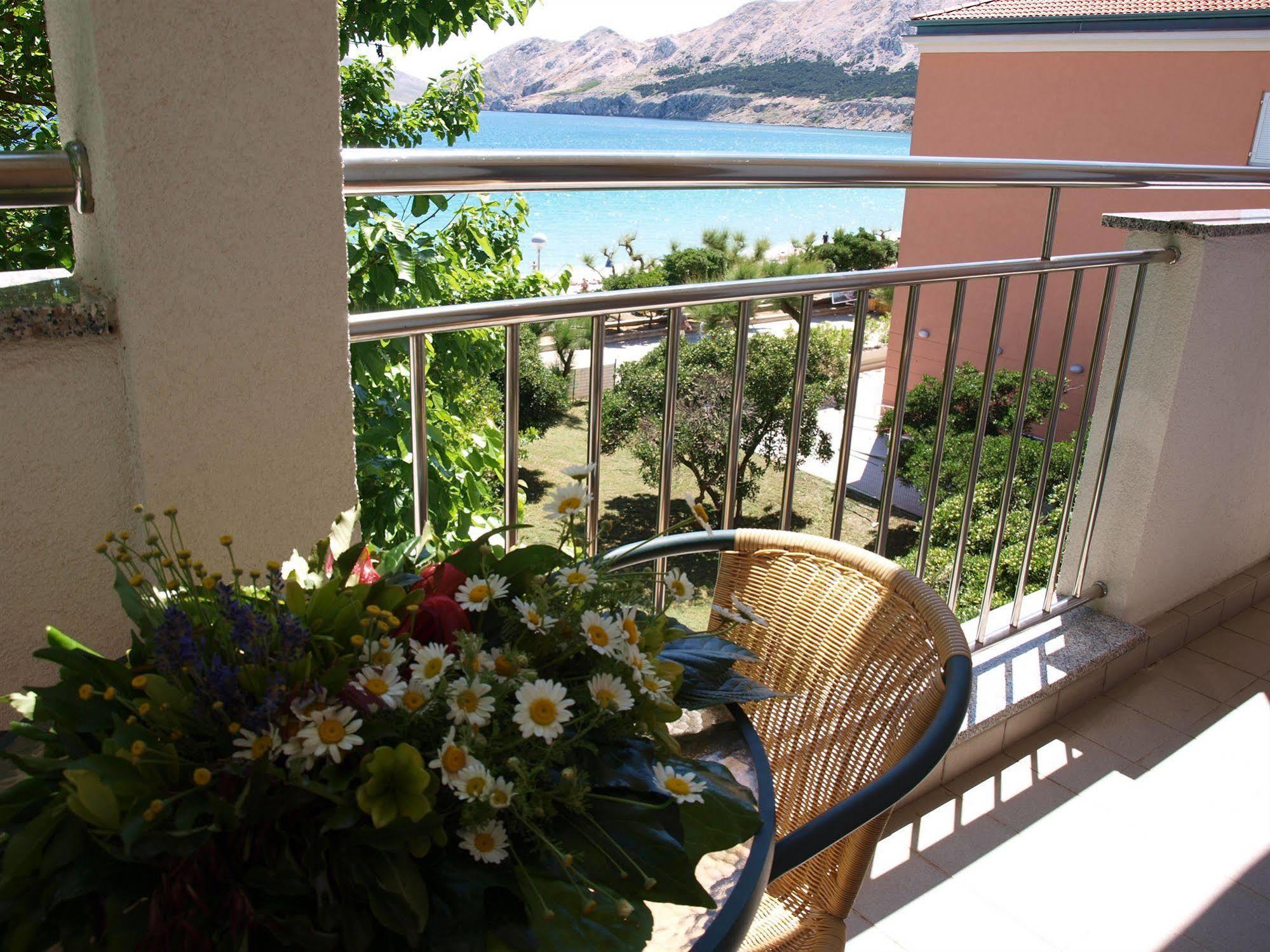 Valamar Villa Adria Башка Экстерьер фото