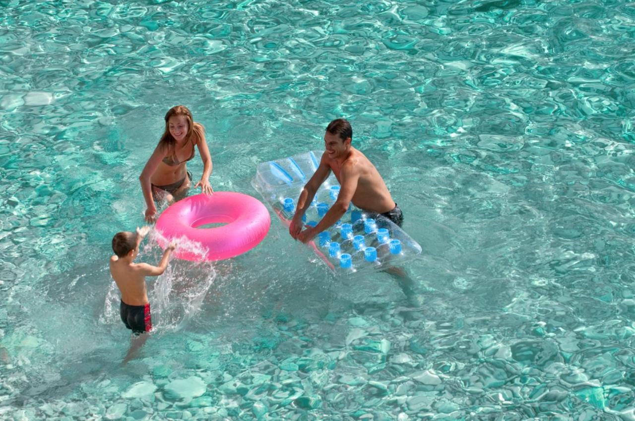 Valamar Villa Adria Башка Экстерьер фото